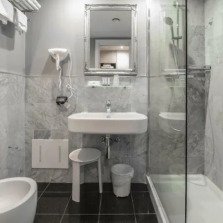 Hotell Canova Milano