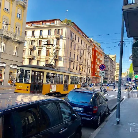 Luxury Flat By Station / Unique View *