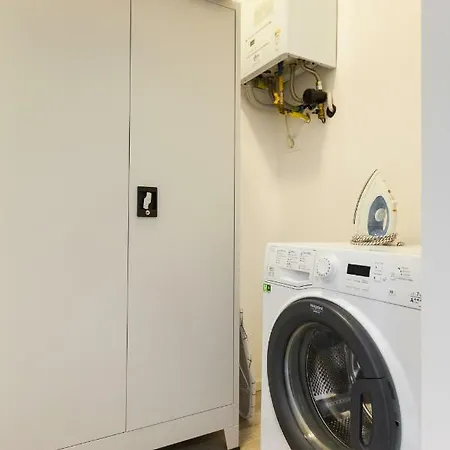 Fashion District Apartment Milan