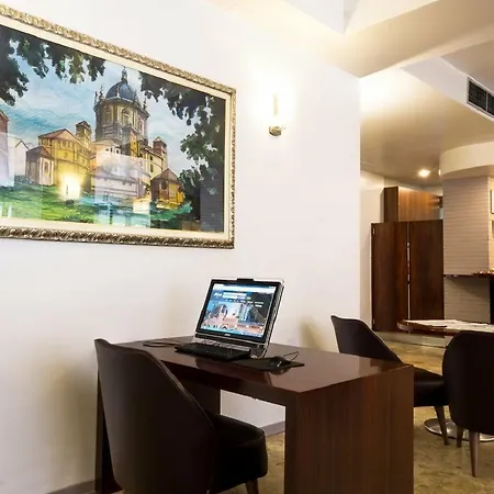 Mokinba Cristallo 3* Milano