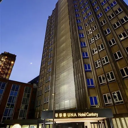Century Hotel 4*