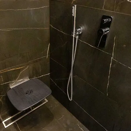 Bocconi 1 Apartamento *