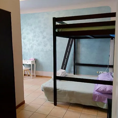 Navigli Darsena Milán