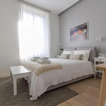 아파트 Luxury And Spacious 밀라노