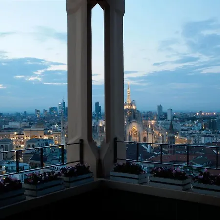 Domux Torre Velasca Aparthotel