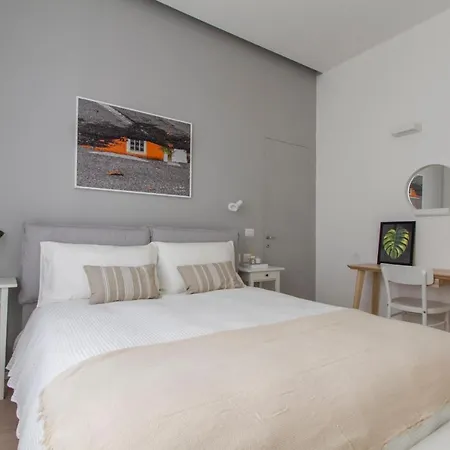 Easylife - - Bligny 29 P4 - Bocconi Milánó