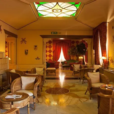 Regency 4* Milánó