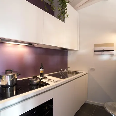 شقة فندقية Dreams Residenza De Marchi 3*