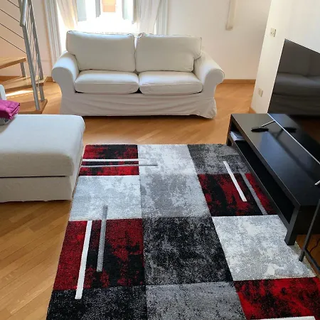 Stanza In Brera Con Bagno En-suite Appartamento