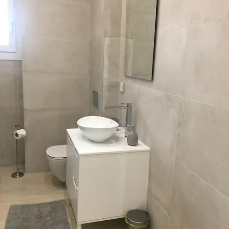 Stanza Privata A Pochi Passi Da Isola