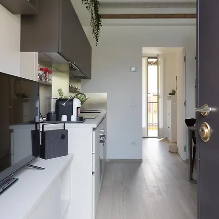 Appartamento Divina With Terrace - Navigli District - Free Wifi Milano