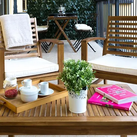 Appartamento Divina With Terrace - Navigli District - Free Wifi Milano
