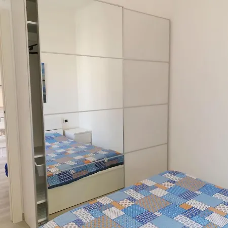 Youhosty - Ghiringhelli 3 Apartman *