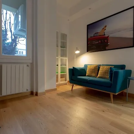 Navigli White House Apartment Milan