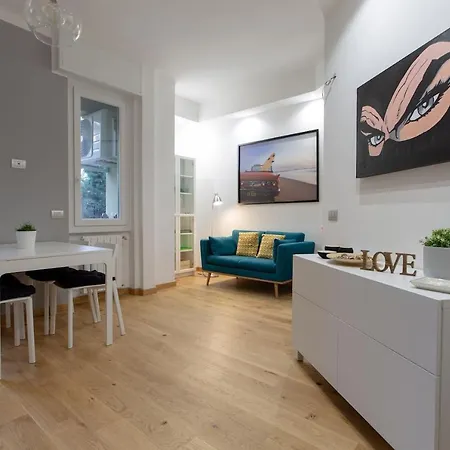 Navigli White House *