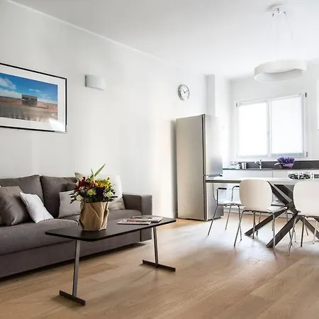 Brand New , Life District Διαμέρισμα *