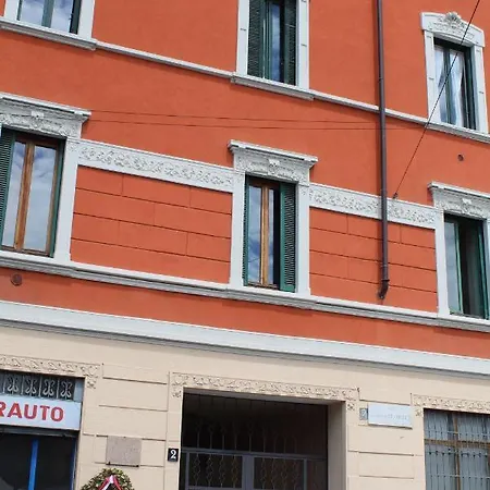 Cesarotti 2 Apartment