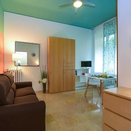 Coral - Porta Romana Apartment