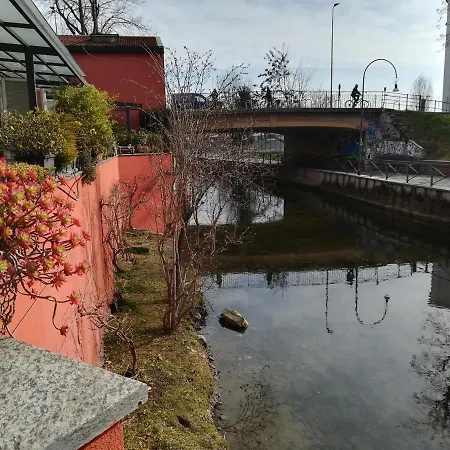 In Voga * Milan