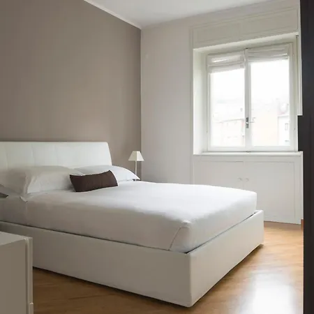 公寓 Cosmopolitan Home, 2 Bedrooms, 2 Bth, 5 Guests 米兰