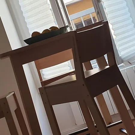 Castaldi 18 - A Portata Di Mano * Milánó