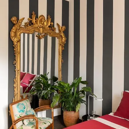 Apartment Arco Della Pace, Glamour And Charming Apt In Center *