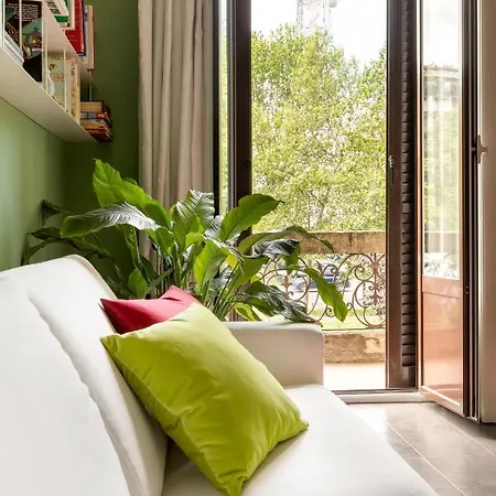 Apartment Arco Della Pace, Glamour And Charming Apt In Center