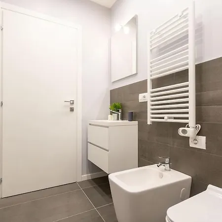 Via Padova 151 Apartman *