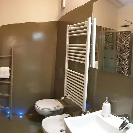 Apartament Castaldi 18 - A Portata Di Mano