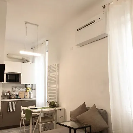 21 Апартаменты *