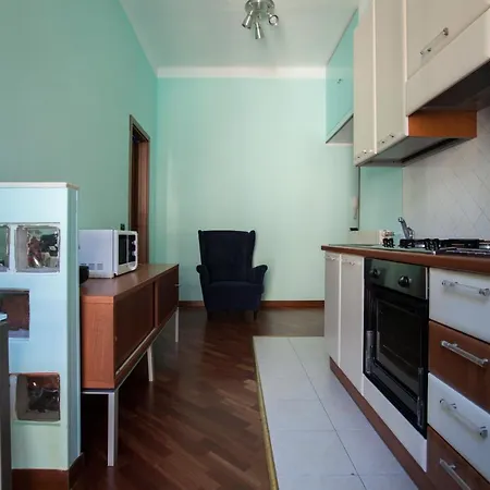 Colorful Apt In Μιλάνο
