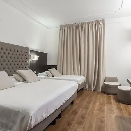 Hotel Mythos Milaan