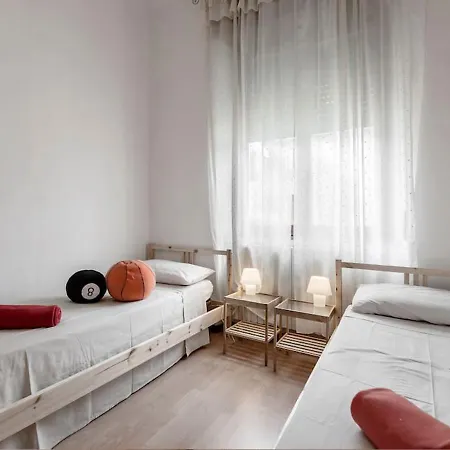 Happy & Beautiful Flat In Milan