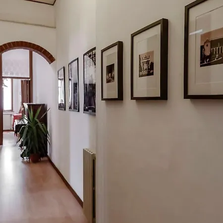 Happy & Beautiful Flat In Milan