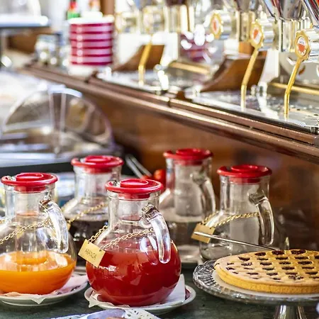 أدميرال فندق 4*