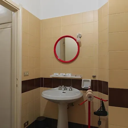 Santo Stefano Apartment *