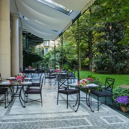 Hotel Palazzo Parigi & Grand - Lhw 5*