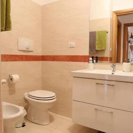 Sam Panzió Milánó