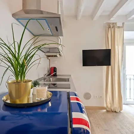 Apt In The Heart Of Fashion Area Apartament