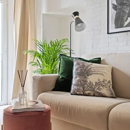 Apt In The Heart Of Fashion Area * Mediolan