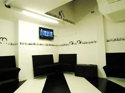 New Generation Center * מילאנו