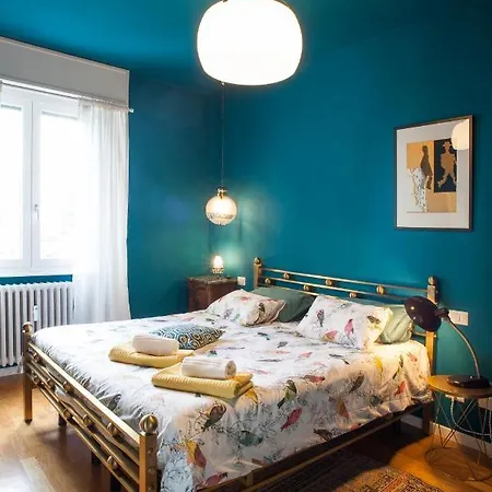 Color Up Your In A Stilish Mid-century Home! *