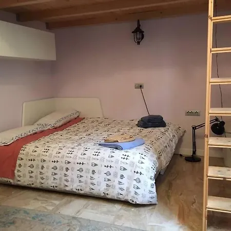 Апартаменты Cozy Downtown *