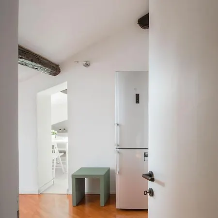 La Mansarda Sui Navigli Appartement *