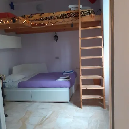 Cozy Downtown Апартаменты
