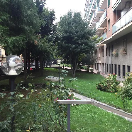 Apartment La Casa Di Paolo A Milan