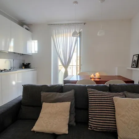 Porta Nuova Modern Flat Apartment *