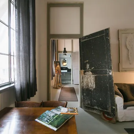 Gasthof Italianflat - Navigli & Bocconi Suites *