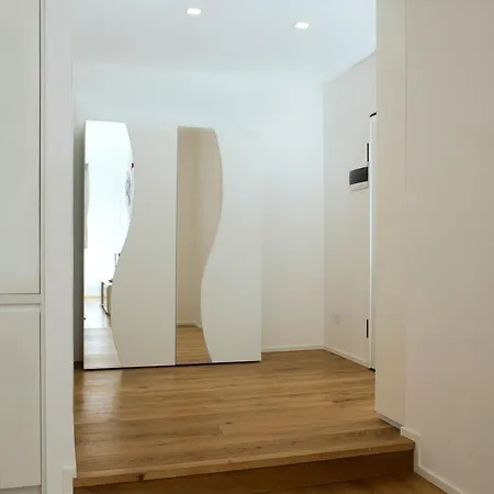 Cozy New Near Duomo Appartement
