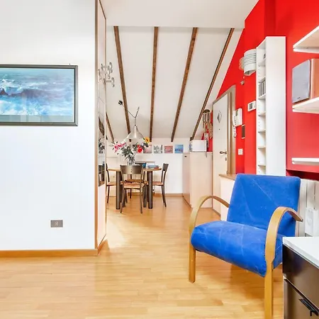 Guesthost - Piazza Risorgimento Cosy *